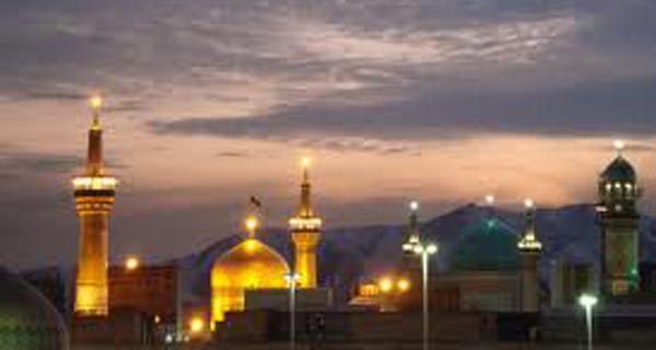 İranın Qum şəhərində İslam ölkələrindən olan tələbə və ruhanilərin iştirakı ilə “Azərbaycan Respublikasında İslami oyanışa dayaq və islamofobiya siyasətlərinin məhkum edilməsi” adlı konfrans keçirilib. İranın Qum şəhərində İslam ölkələrindən olan tələbə və ruhanilərin iştirakı ilə “Azərbaycan Respublikasında İslami oyanışa dayaq və islamofobiya siyasətlərinin məhkum edilməsi” adlı konfrans keçirilib.