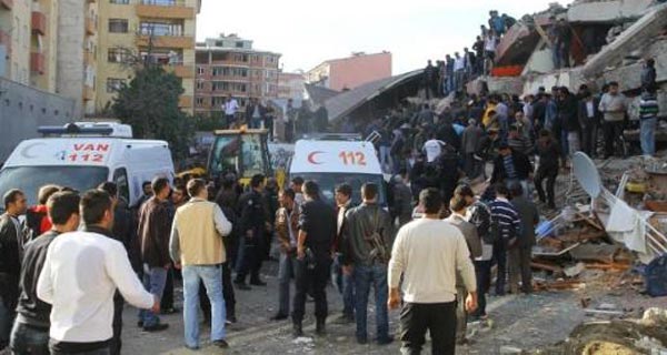 Azərbaycan Fövqəladə Hallar Nazirliyi Türkiyəyə 145 nəfərlik xilasedici dəstəsi göndərib