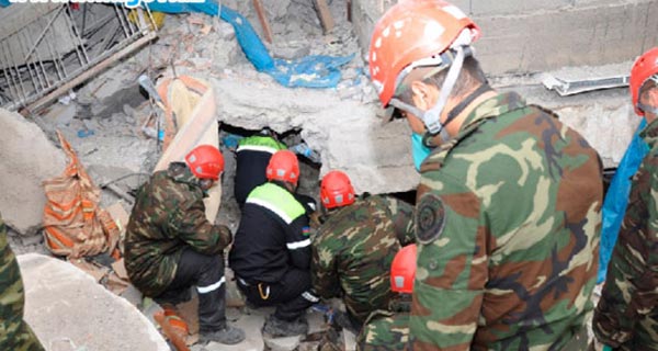 Azərbaycan xilasediciləri Vanda dağıntılar altından daha 6 cəsəd çıxarıblar (FOTO) Azərbaycan xilasediciləri Vanda dağıntılar altından daha 6 cəsəd çıxarıblar (FOTO)
